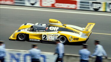 Renault Motorsportwagen auf der Rennstrecke zwischen 1971 und 1980