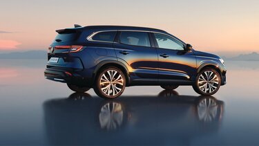 Espace full hybrid E-Tech  - Renault