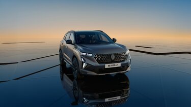 I vantaggi di un veicolo E-Tech full hybrid