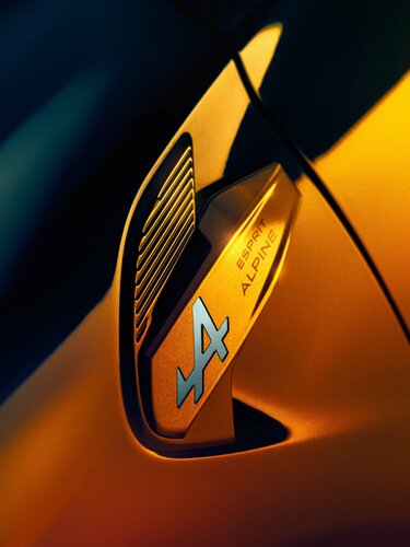 Esprit Alpine – Captur Full Hybrid E-Tech – Renault