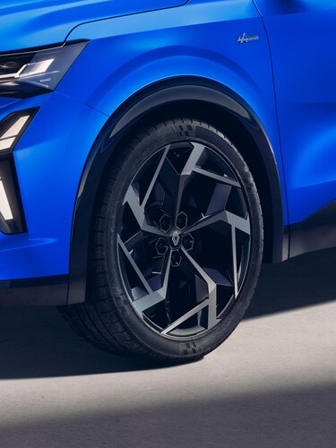 Sportreifen - Renault Rafale Full Hybrid E-Tech