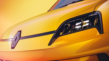 Finanzierungsoptionen und Services – Renault 5 E-Tech elektrisch